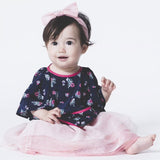 Water-repellent floral pattern dining apron with sleeves for girls / Restaurant bib - Flower (2 colors available)