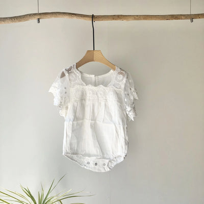 Lace frill rompers (90cm)