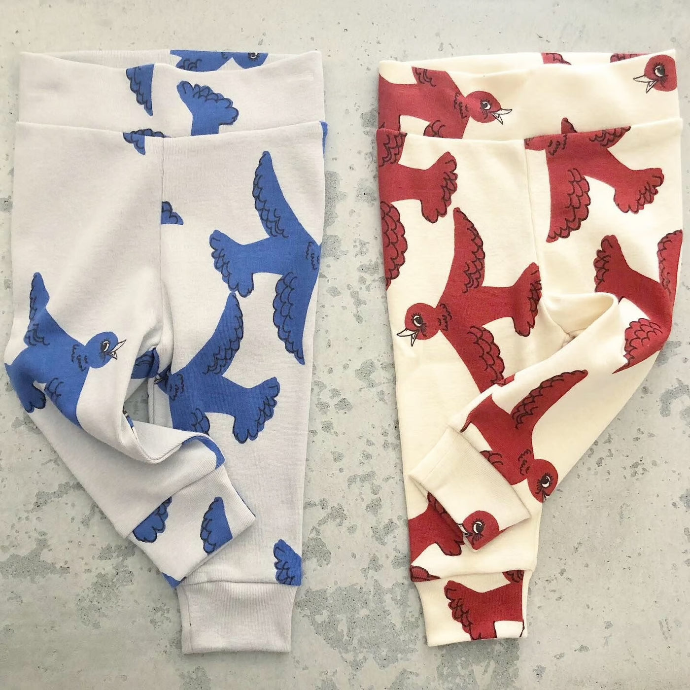 mini rodini ORGANIC flying birds baby leggings