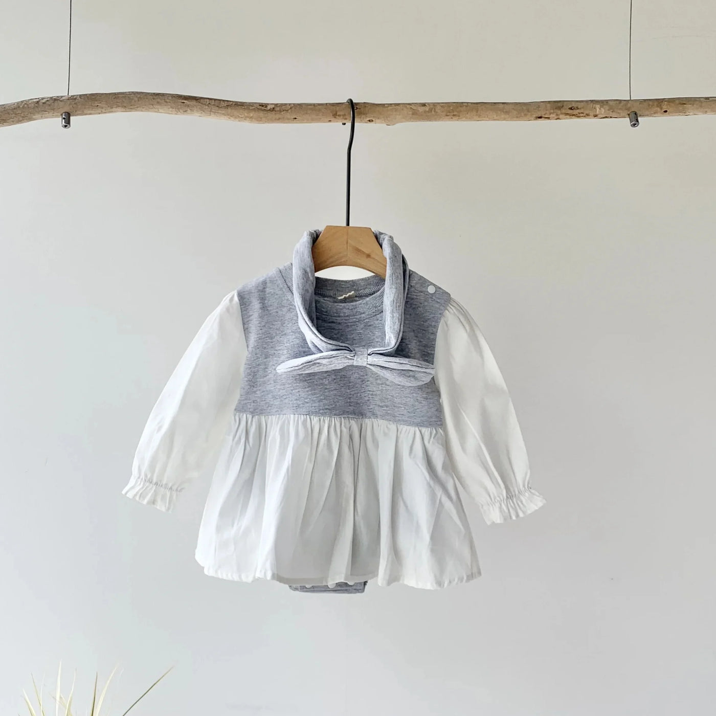 Skirt rompers (90cm) 