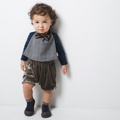 Cool bow tie bib/Bib for Joe 305 [Attipas] [Attipas collaboration]