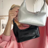 【hamomisi】Crescent Moon Mini Handbag